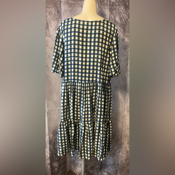 Ava & Viv flutter short sleeve dress Blue gingham 1X NWOT - Picture 2 of 5